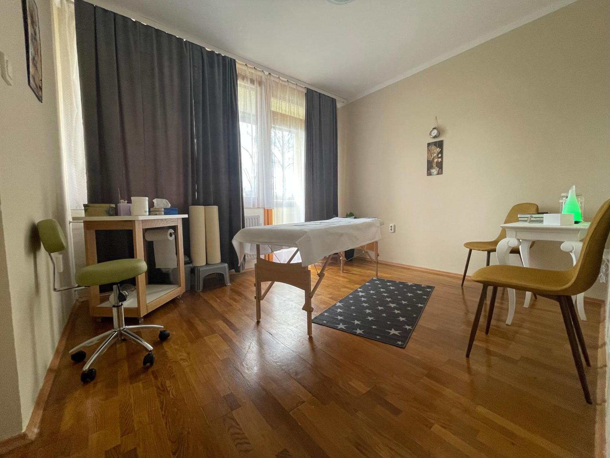 Apartman Hotel Bük Eksteriør bilde