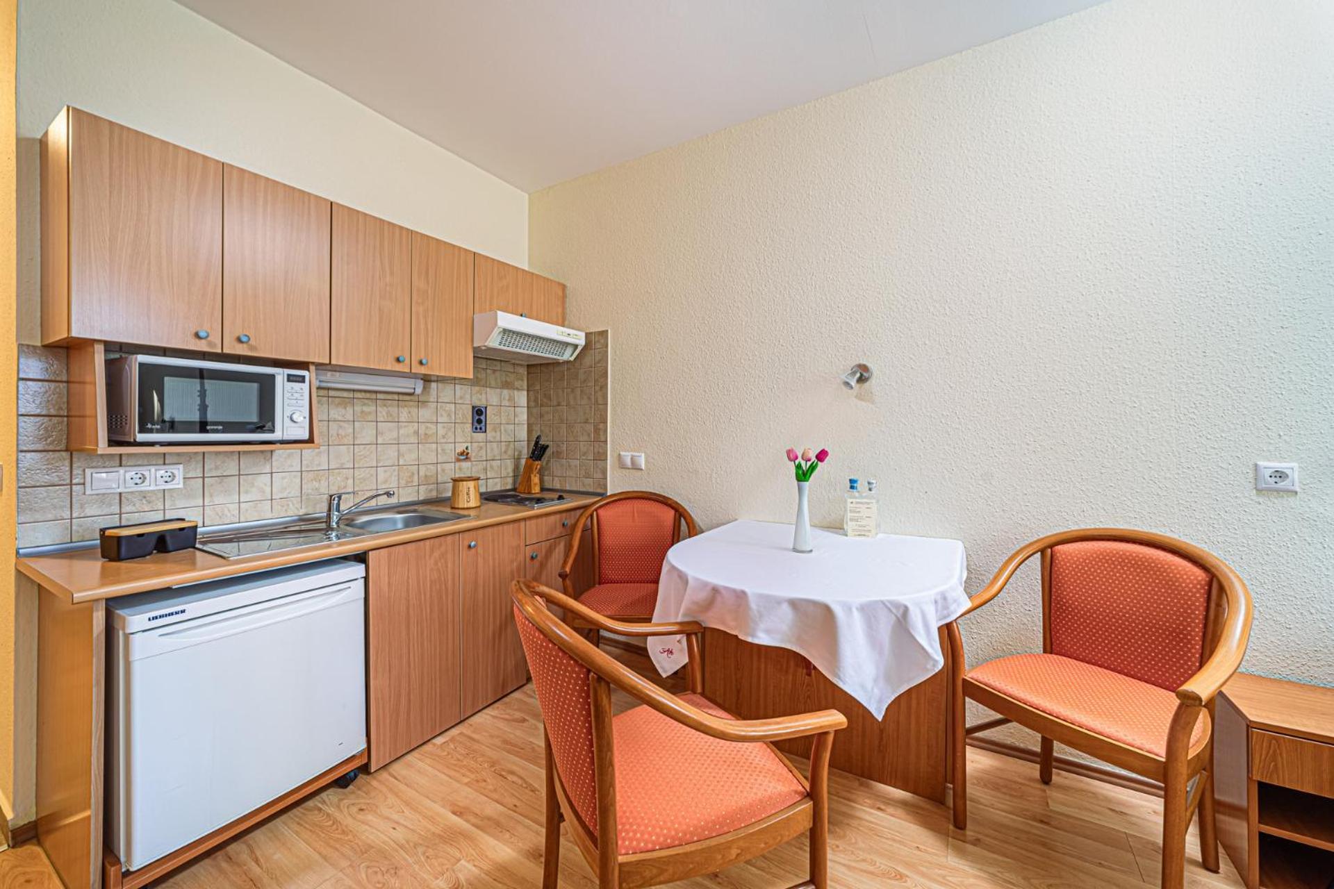 Apartman Hotel Bük Eksteriør bilde