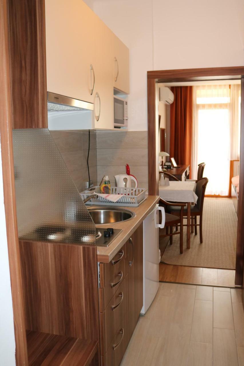 Apartman Hotel Bük Eksteriør bilde